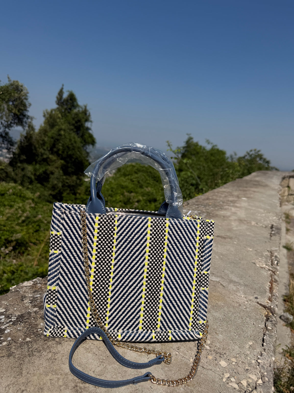 BAG Amare