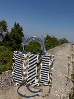 BAG Amare