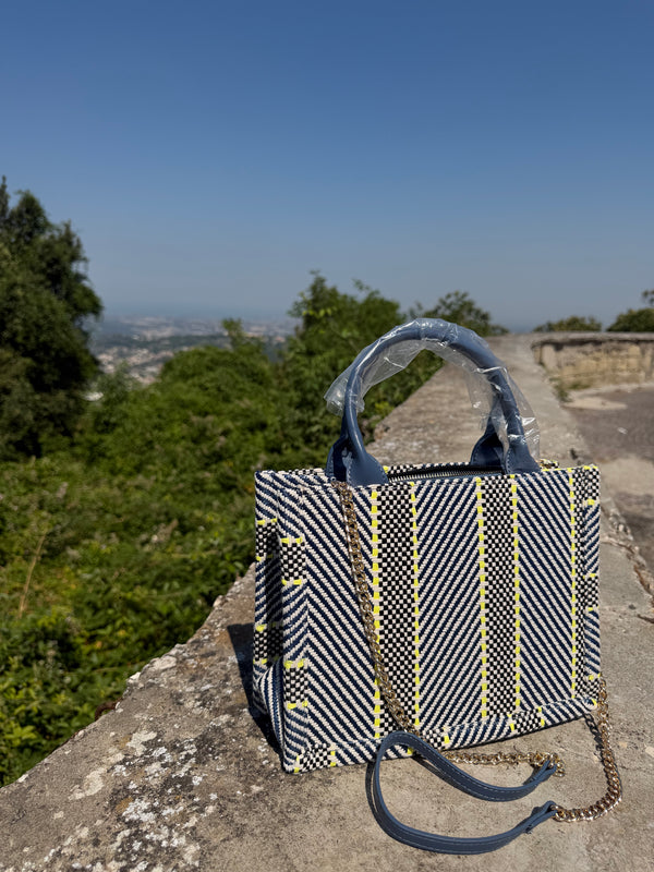 BAG Amare